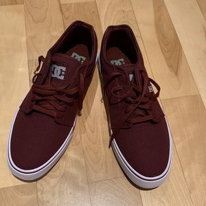 DC SHOES MEN’S TONIK TK COLOR BURGUNDY